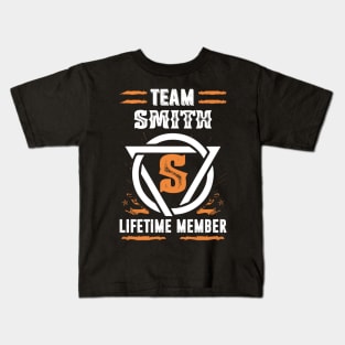 Team Smith Lifetime Member Gift T-shirt Surname Last Name Kids T-Shirt